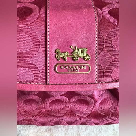 Authentic Coach bag - Picture 3 of 8